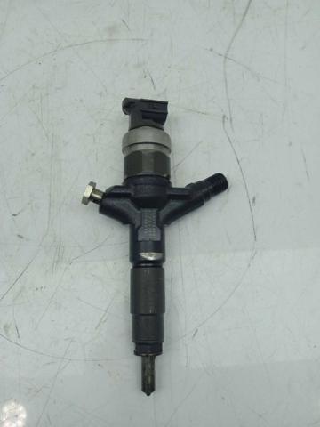 Wtryskiwacz paliwa 16613AA020 SUBARU