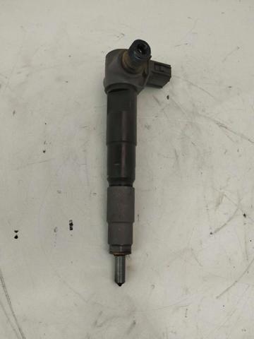 Wtryskiwacz paliwa 16613AA040 SUBARU