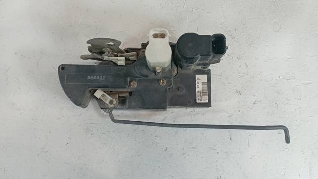 Zamek drzwi przednich lewych 16639861 OPEL