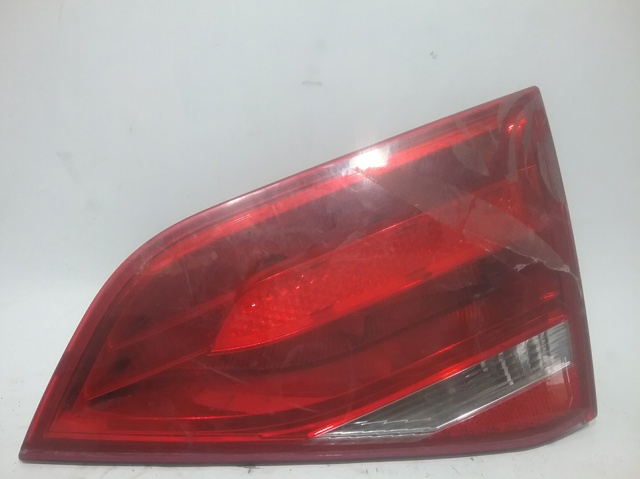 Lampa tylna Audi A4