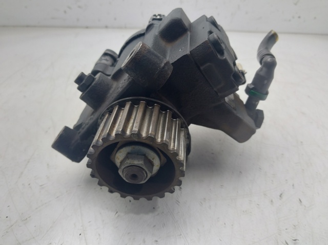 Pompa wtryskowa wysokiego ciśnienia 167008557R RENAULT