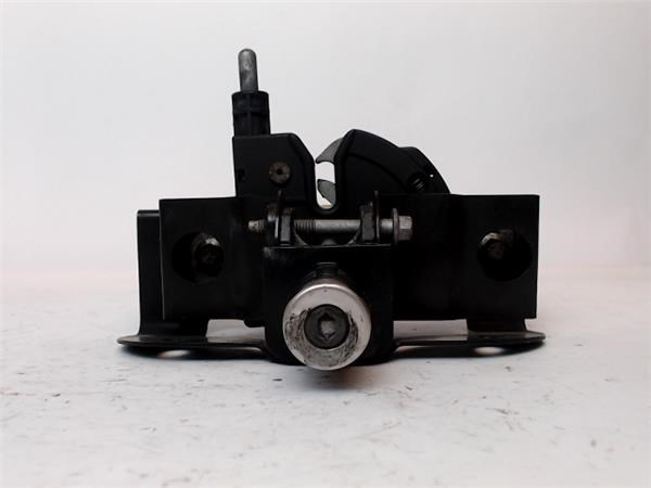 Zamek maski 16700AF FORD