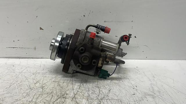 16700AW401 Nissan/Infiniti