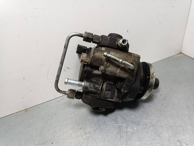 Pompa paliwa Nissan Cabstar