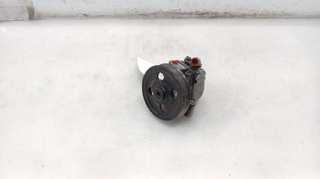 Pompa wspomagania hydraulicznego kierownicy 1674663 FORD