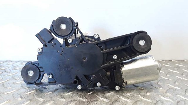 1675328 Ford