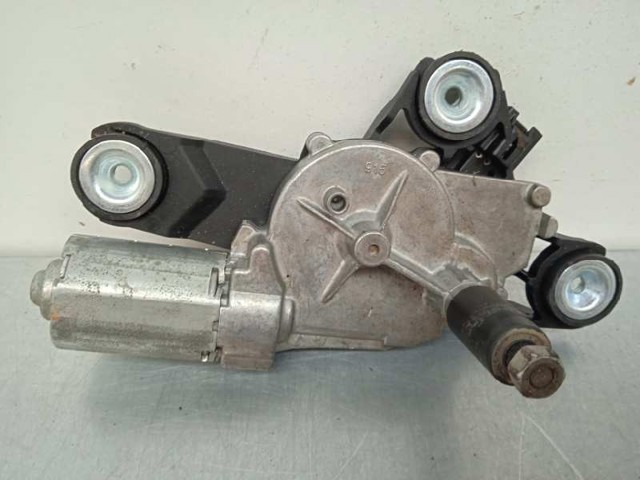 1675328 Ford