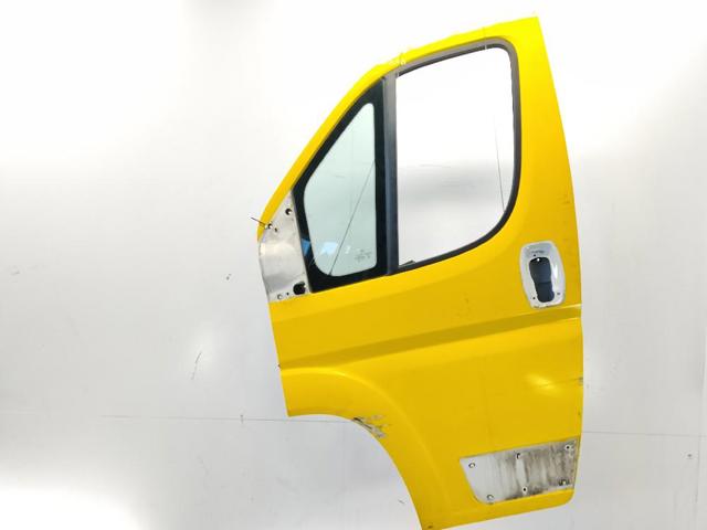 Drzwi przednie lewe 1682477580 PEUGEOT