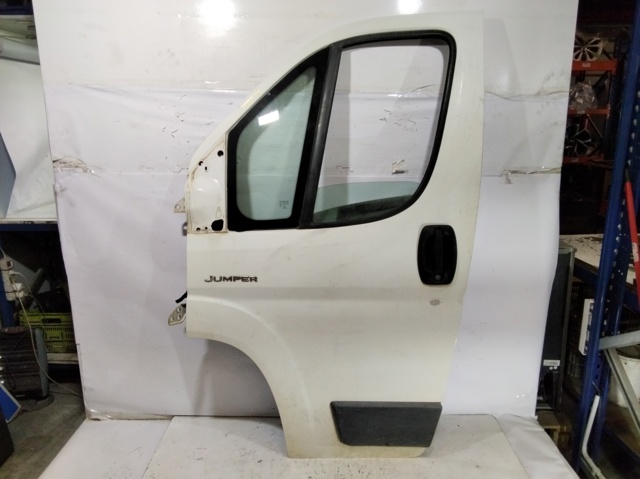 Drzwi przednie lewe 1682477580 PEUGEOT