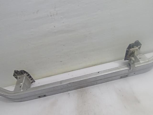 Wzmocnienie zderzaka przedniego 1686201234 MERCEDES