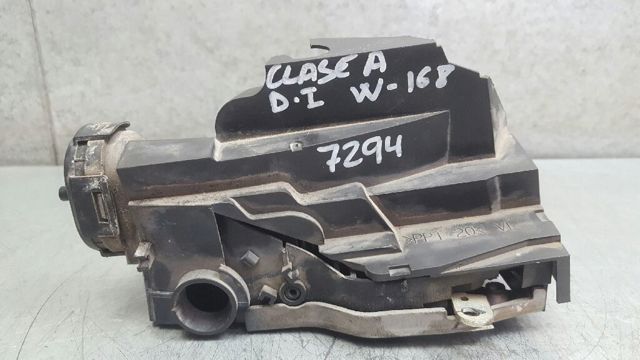 Zamek drzwi przednich lewych 1687201935 MERCEDES