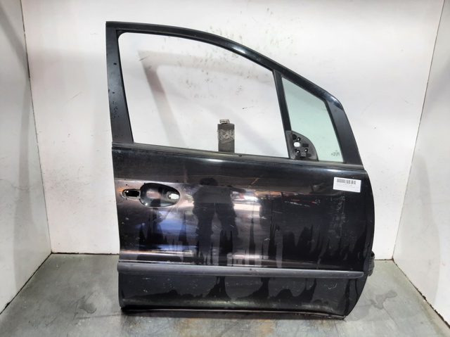 Drzwi przednie prawe 168720200528 MERCEDES