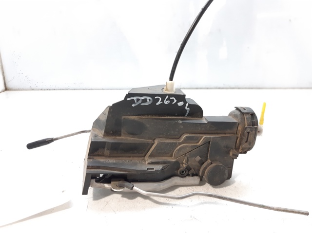 Zamek drzwi przednich prawych 1687202235 MERCEDES