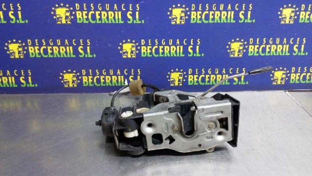 Zamek drzwi przednich prawych 1687202235 MERCEDES
