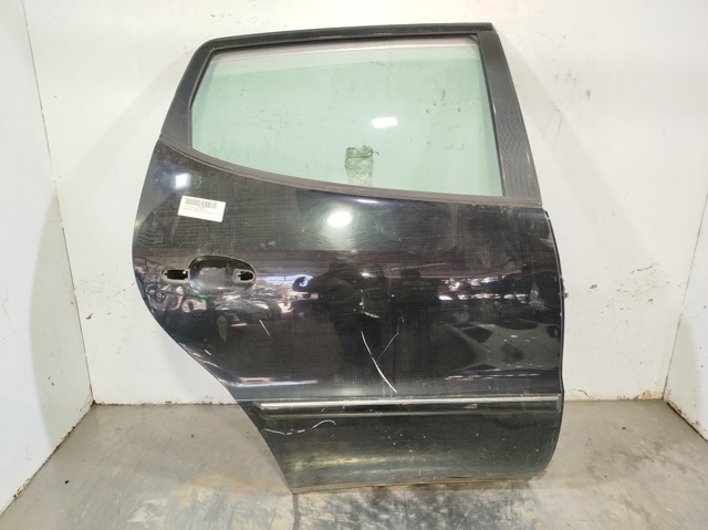 Drzwi tylne prawe 168730240528 MERCEDES