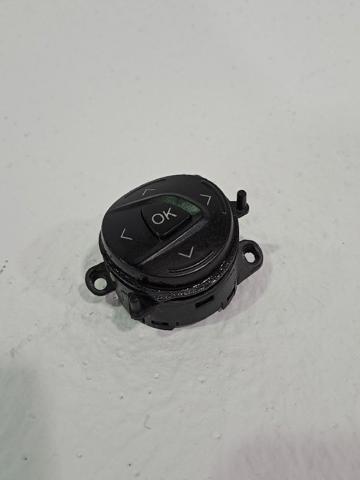 Zespół przełączników pod kierownicą 1687315 FORD