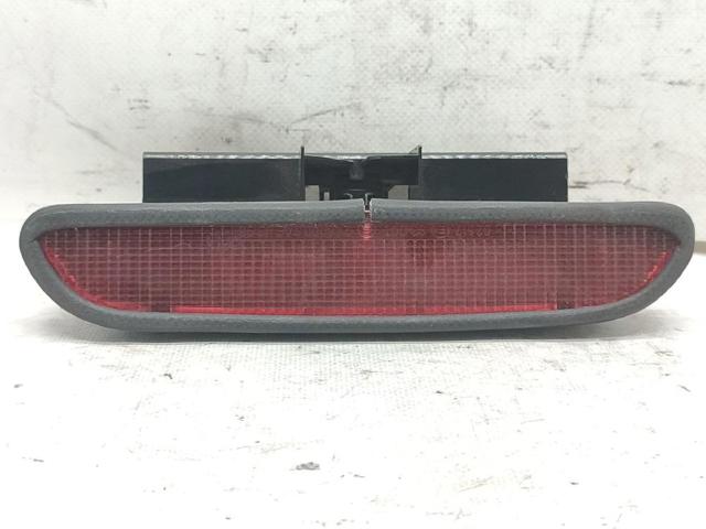 Lampa stop tylna dodatkowa 1688200056 MERCEDES