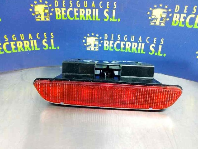 Lampa stop tylna dodatkowa 1688200056 MERCEDES