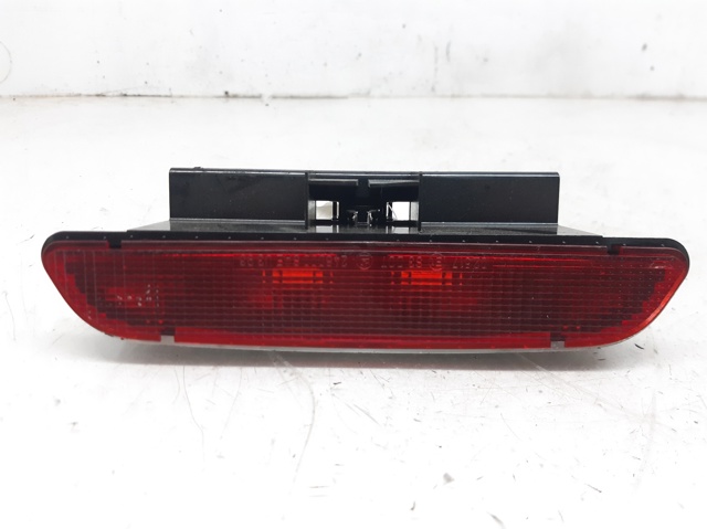 Lampa stop tylna dodatkowa 1688200056 MERCEDES