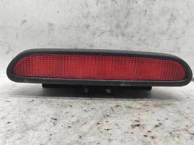 Lampa stop tylna dodatkowa 1688200056 MERCEDES