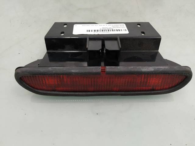 Lampa stop tylna dodatkowa 1688200056 MERCEDES