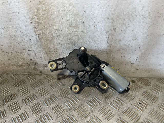 1688200442 Mercedes