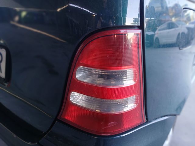 Lampa zespolona tylna prawa 1688202864R MERCEDES