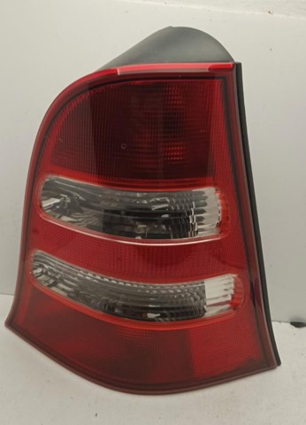 Lampa zespolona tylna prawa 1688202864R MERCEDES