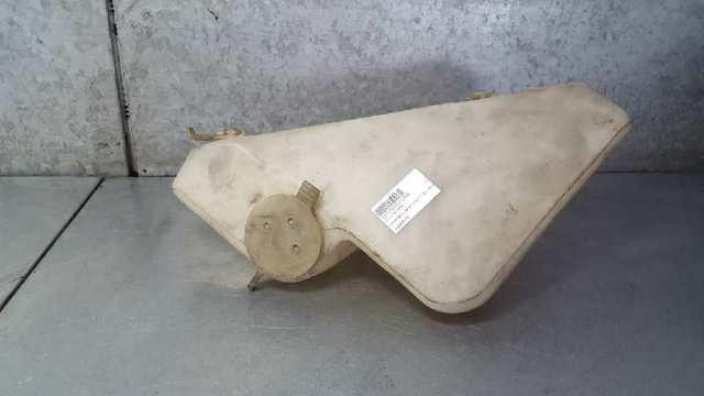 Zbiorniczek spryskiwacza szyb 1688690220 MERCEDES