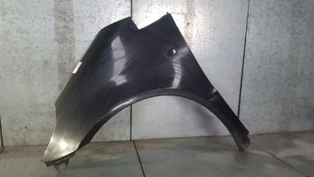 Błotnik przedni lewy 1688800718 MERCEDES