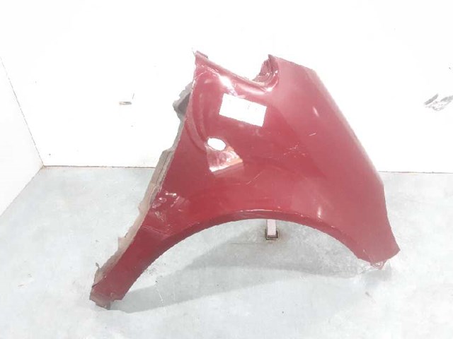 Błotnik przedni prawy 1688800818 MERCEDES
