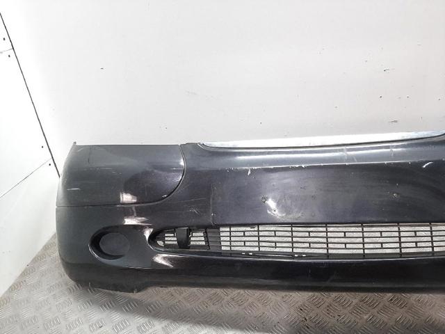 Zderzak przedni 1688850025 MERCEDES