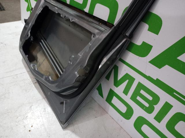 Drzwi przednie prawe 1692523 FORD