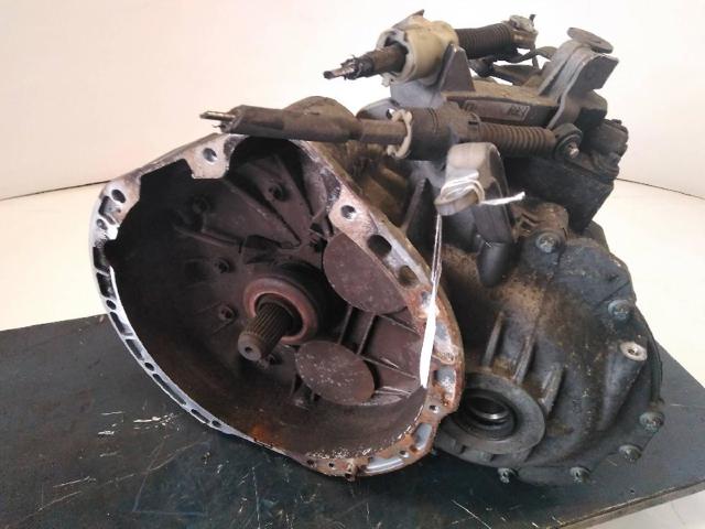 Mechaniczna skrzynia biegów w komplecie 1693600700 MERCEDES