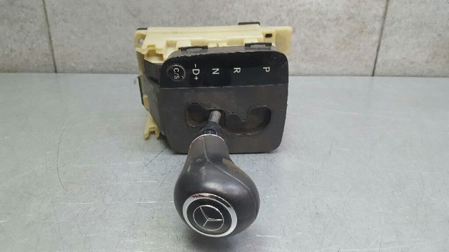 Mechanizm zmiany biegów (cięgno) 1693700709 MERCEDES