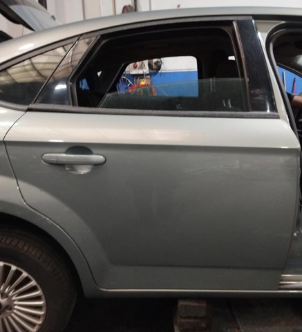 Drzwi tylne prawe 1694250 FORD