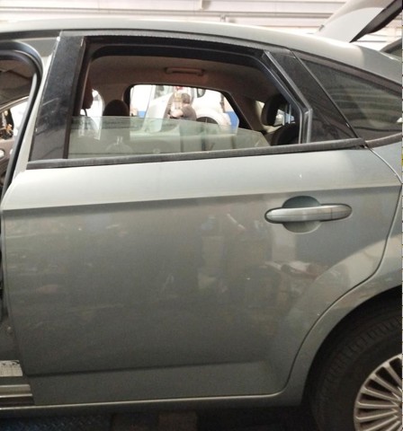 Drzwi tylne lewe 1694252 FORD