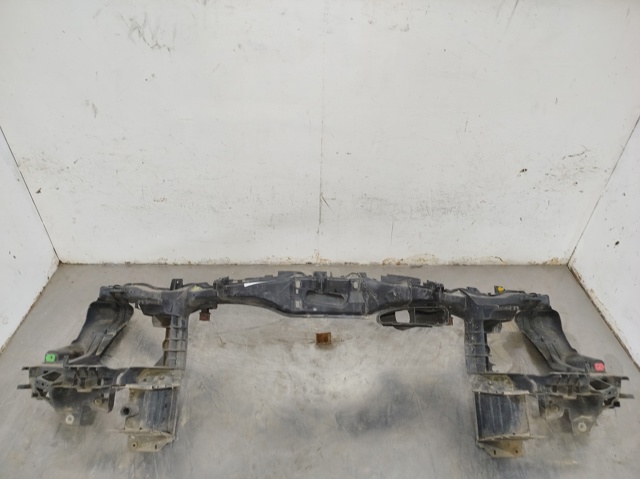 Osłona chłodnicy kompletna (panel mocowania reflektorów) 1696201634 MERCEDES