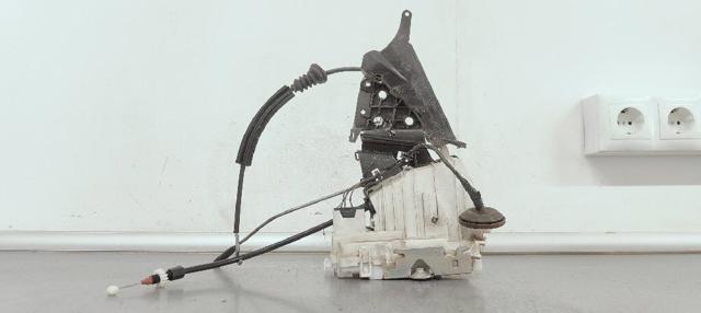 Zamek drzwi przednich prawych 1697202835 MERCEDES