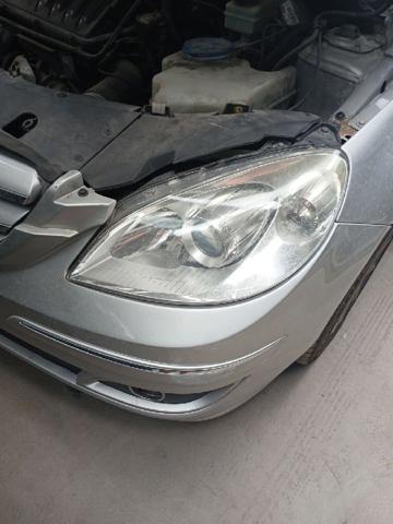 Reflektor lewy 1698201761 MERCEDES