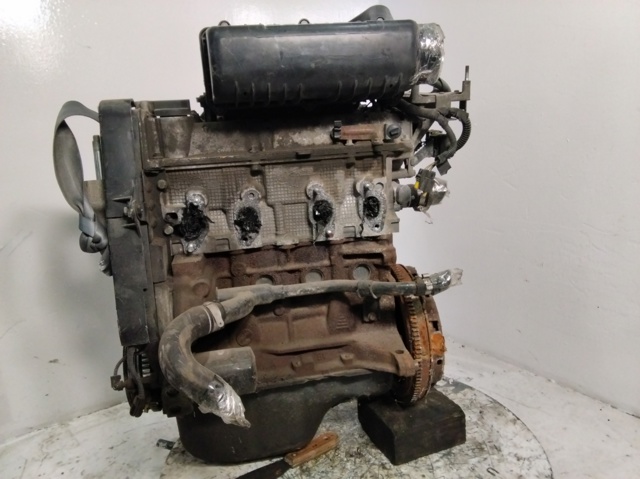 Silnik w komplecie 169A4000 FORD