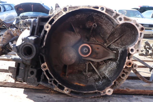 Mechaniczna skrzynia biegów w komplecie 1700853 FORD
