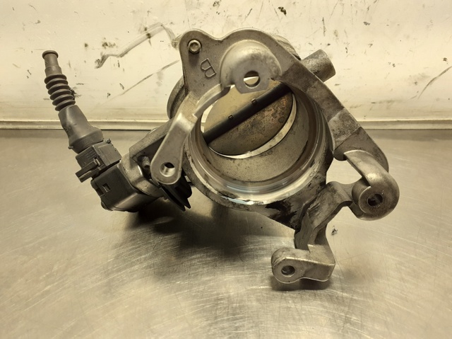 Czujnik położenia przepustnicy (potencjometr) BMW 5 E34