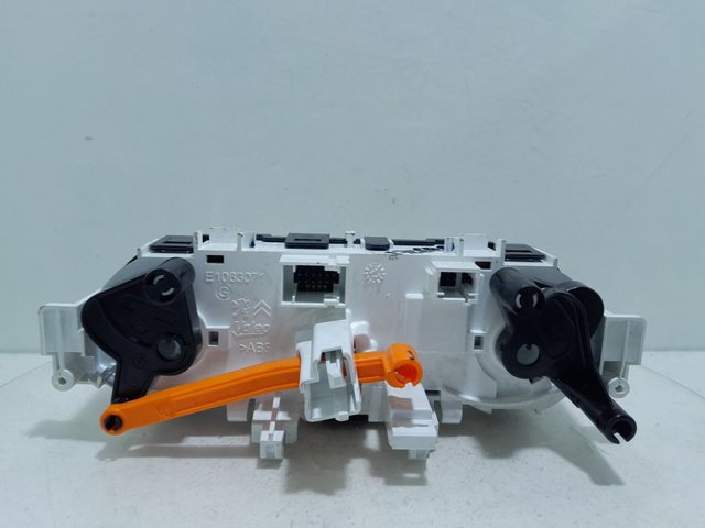 170688 Peugeot/Citroen
