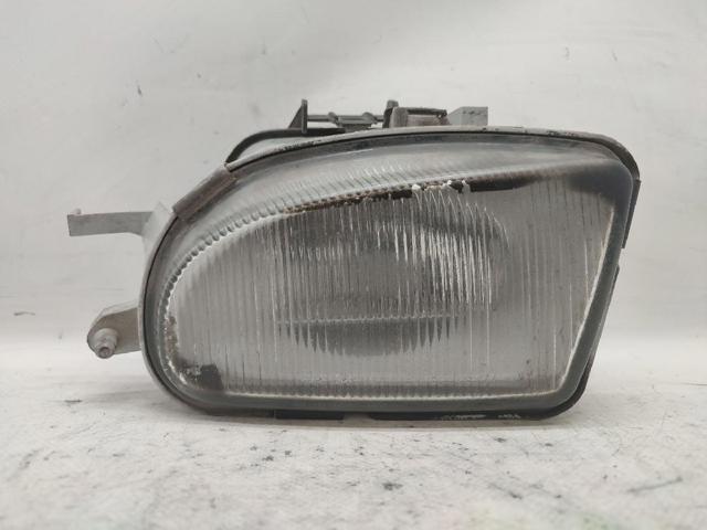 Lampa przeciwmgielna lewa 170820015664 MERCEDES