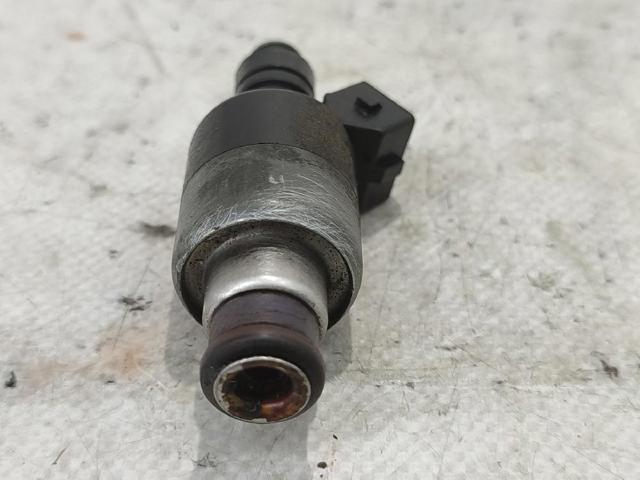 Wtryskiwacz paliwa Daewoo Nubira 1 J10, J15