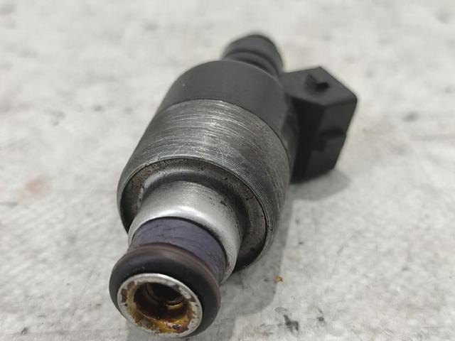 Wtryskiwacz paliwa Daewoo Nubira 1 J10, J15