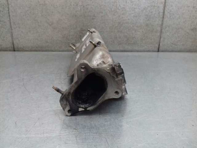 Kolektor ssący Toyota Avensis 2 T25