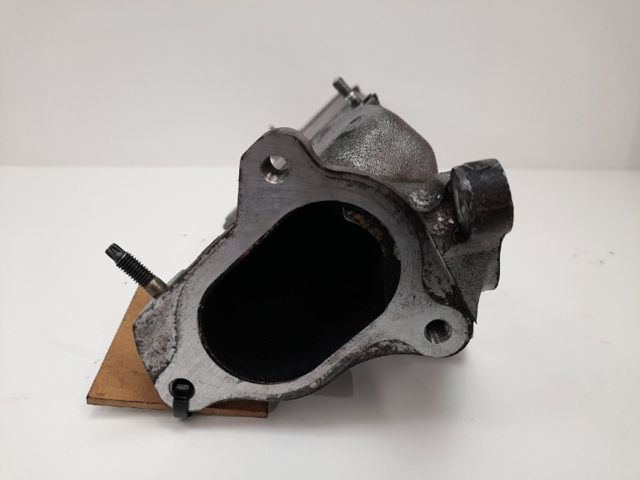 Kolektor ssący Toyota Avensis 2 T25