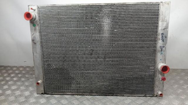 Chłodnica silnika 17117534914 BMW